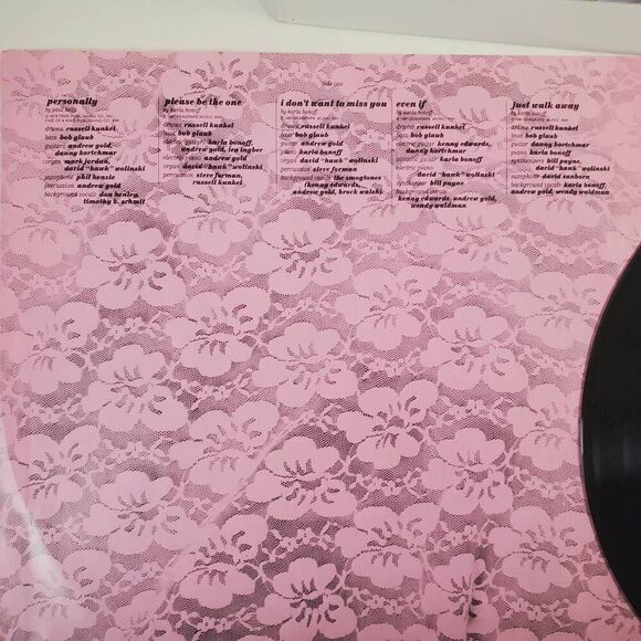 Karla Bonoff - Wild Heart of the Young LP Vinyl Record Album - Picture 4 of 8